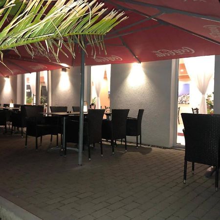 Hotel Restaurant Nikopolis Buchholz  Eksteriør billede